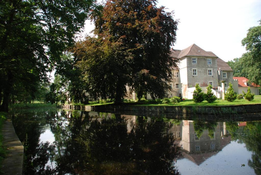 Hotel Wasserschloss Mellenthin Екстер'єр фото