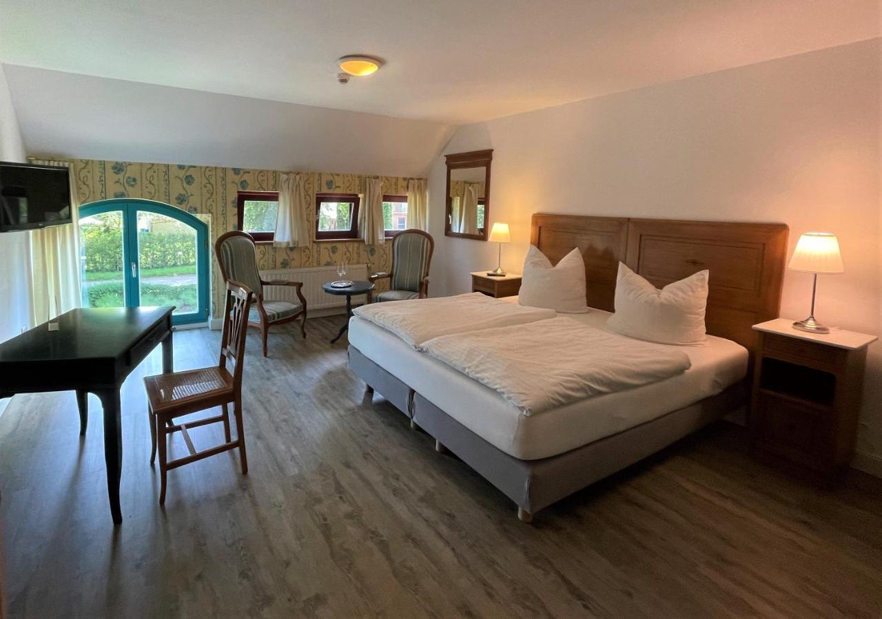 Hotel Wasserschloss Mellenthin Екстер'єр фото