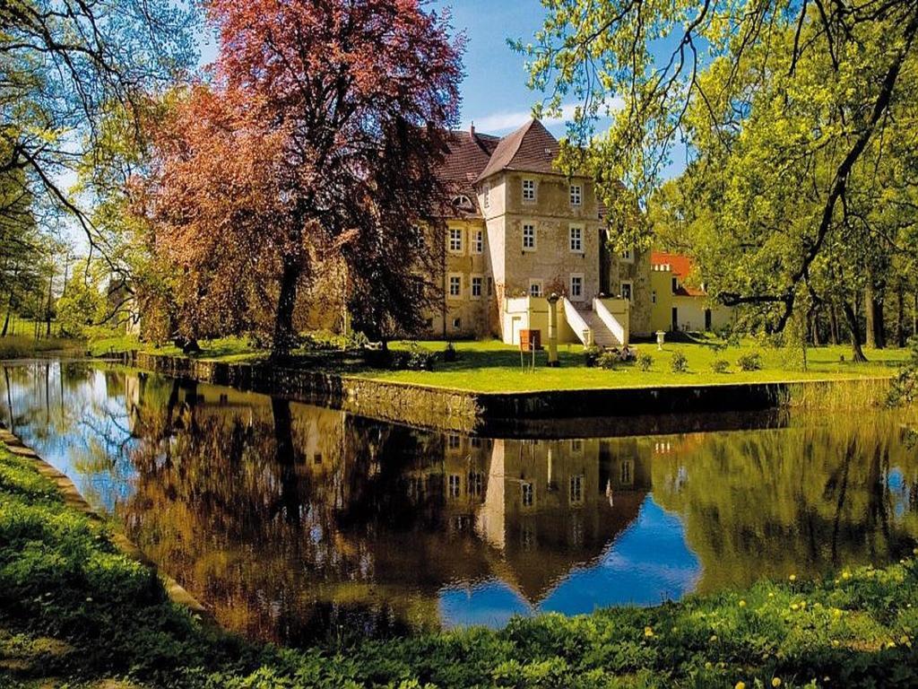 Hotel Wasserschloss Mellenthin Екстер'єр фото