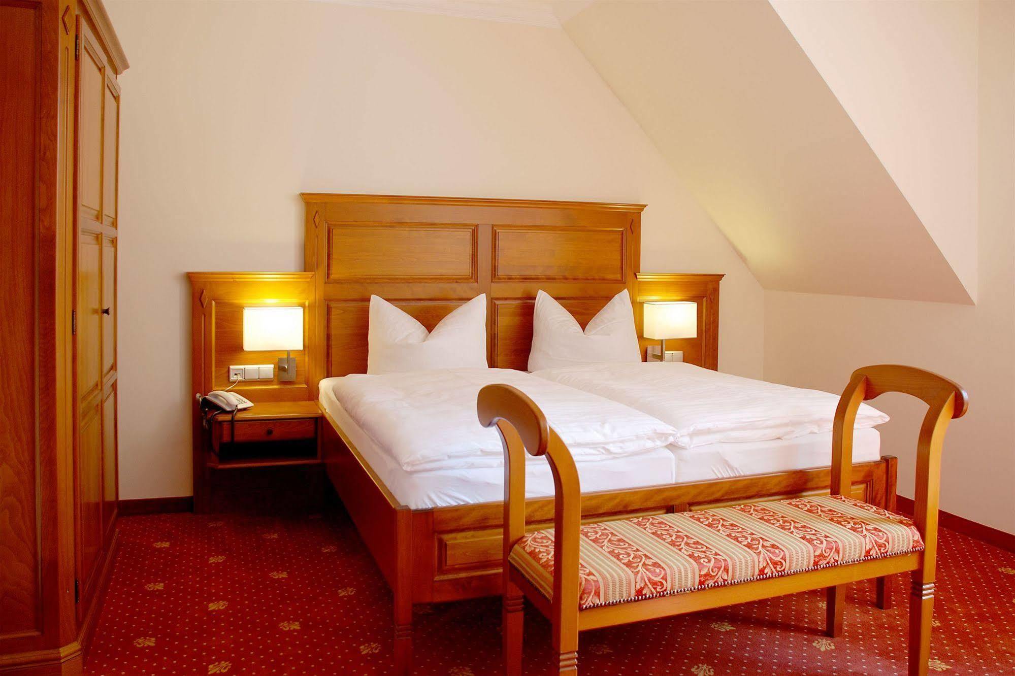 Hotel Wasserschloss Mellenthin Екстер'єр фото